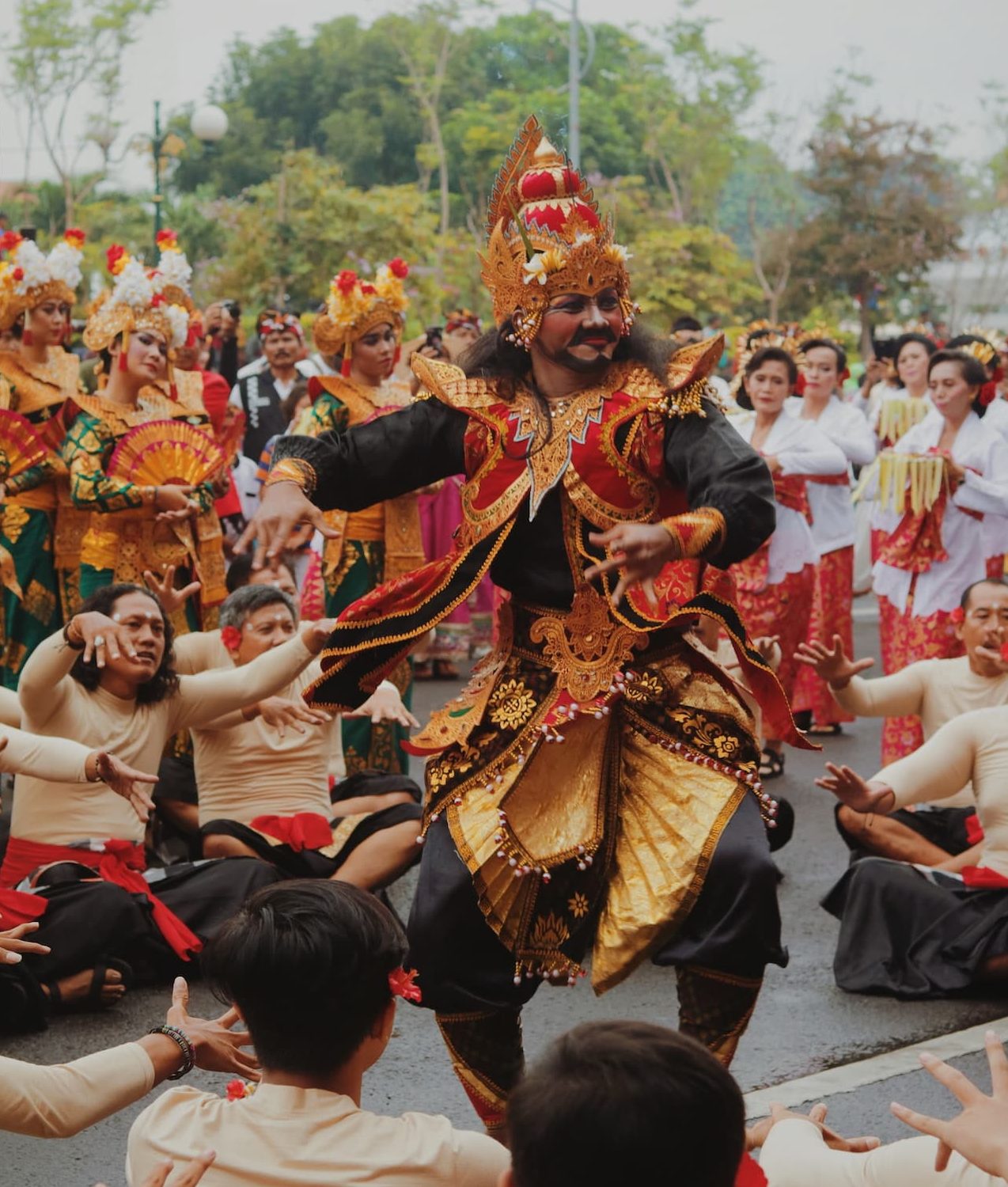 kecak dance bali uluwatu temple